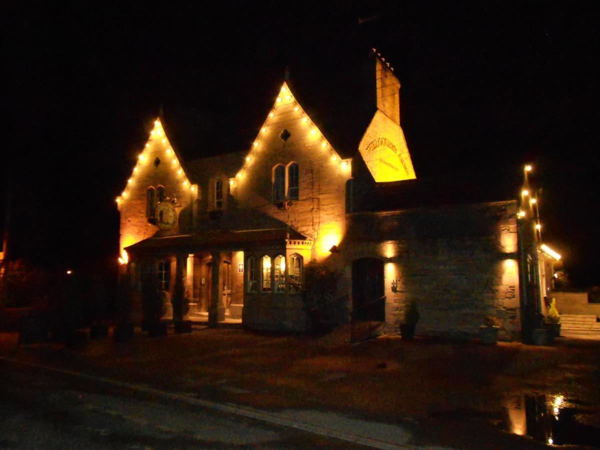 ホテルWilloughby Arms Little Bytham エクステリア 写真